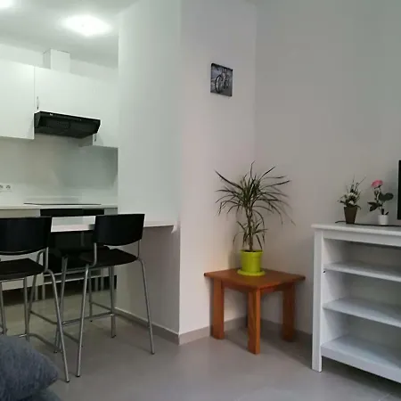Apartment Corra Center 2 *